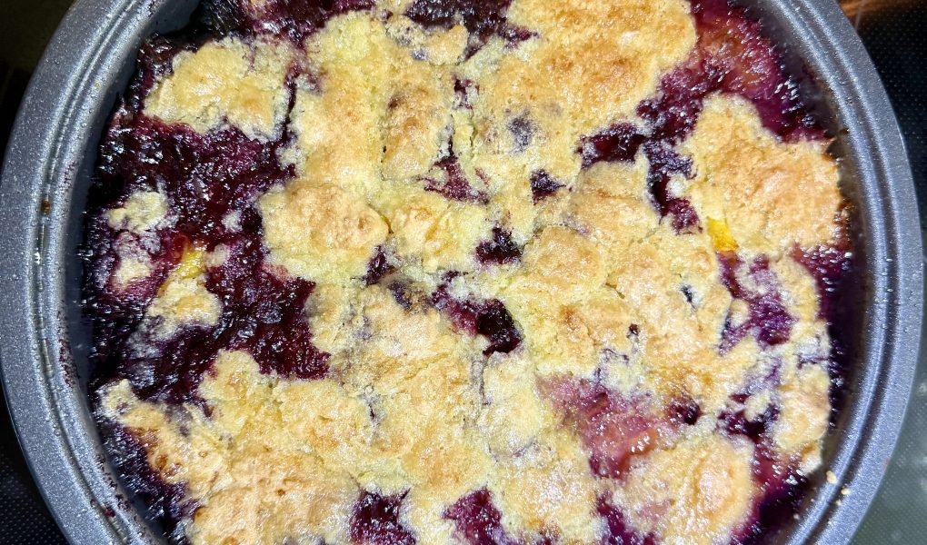 Easy Fruit Cobbler